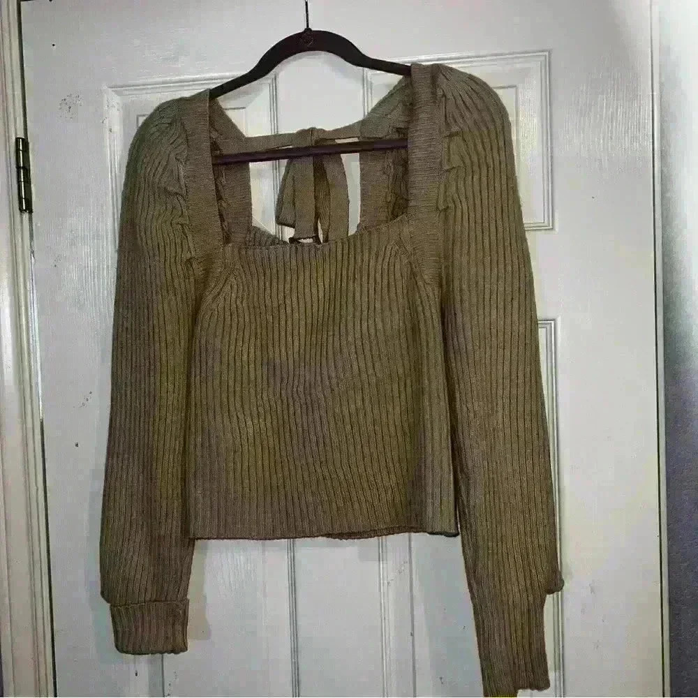 Puff sleeve square neck ribbed sweater NWT Forever21 Size large